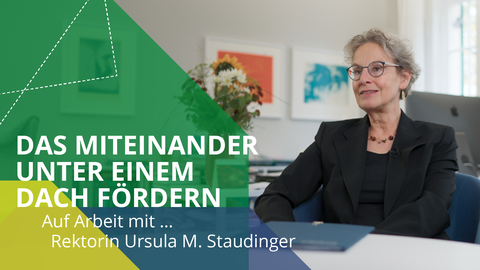 Fotoaufnahme der Rektorin der TU Dresden, die in ihrem Büro an einem Tisch sitzt. Das Bild enthält Grafiken und den Text: "Das Miteinander unter einem Dach fördern."