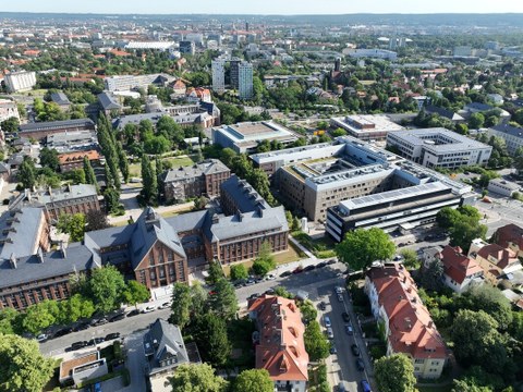 Blick auf den Campus der TU Dresden