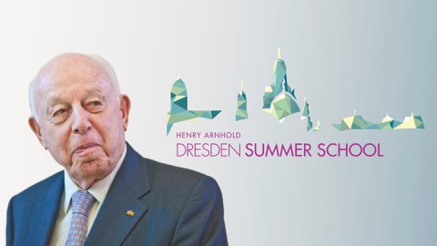 Die Summer School trägt den Namen des Ehrensenators der TU Dresden, Henry Arnhold (1921–2018). 