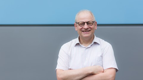Prof. Thomas Mikolajick, Direktor des NamLab