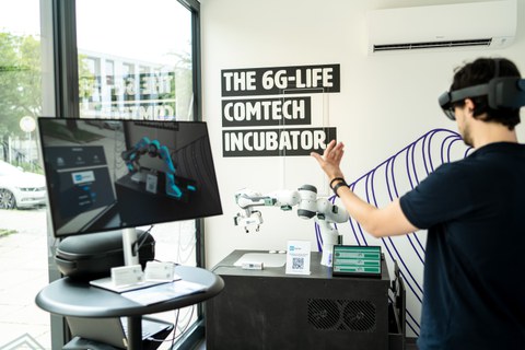 Das Startup bitteiler mit VR-Anwendung beim ComSpace Opening im August 2024 in Dresden.