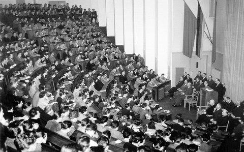 Studenteneinweisung im Zeunerbau