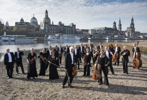 Dresdner Kapellsolisten an der Elbe