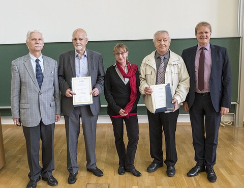 Überreichung Goldene Diplomurkunde