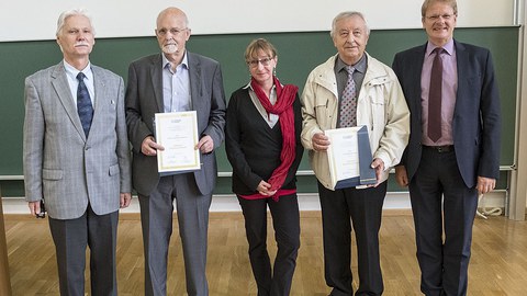 Überreichung Goldene Diplomurkunde