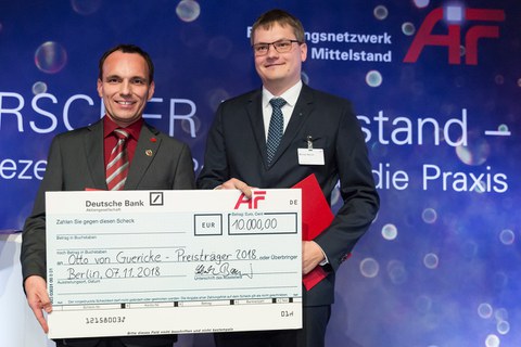 Die Preisträger Dr. Grzegorz Śliwiński (l.) und Michael Werner (r.).