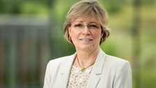 Porträtfoto der Prorektorin Forschung Prof. Dr. Angela Rösen-Wolff