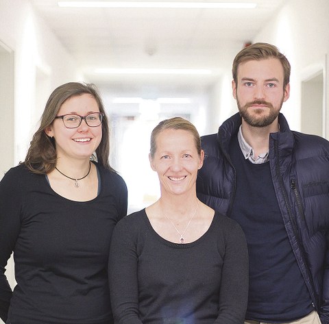Das VERSO-Team entwickelt barrierefreie und verständliche Informationsangebote: Liane Drößler, Juliane Heidelberger und Jan Langenhorst (v.l.n.r.).