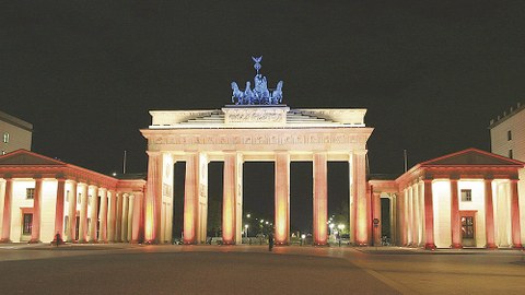 Das Brandenburger Tor in Berlin, lange Symbol der Teilung, heute Sinnbild der Einheit Deutschlands.