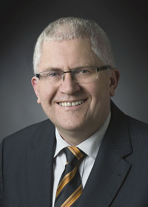 Porträt Prof. Jürgen Czarske.