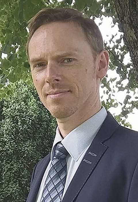 Porträt Dr. Jörg Sonntag.