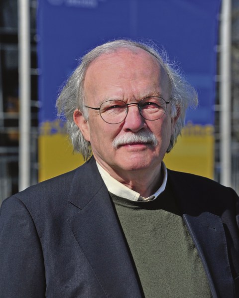 Porträt Prof. Ulrich Fastenrath.