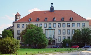 Lehrgebäude Weberplatz
