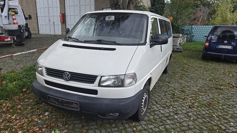 Fahrzeug T4 - Teilaufnahme - Außenaufnahme Fahrerseite