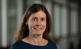 Porträtfoto von Anne Flämig
