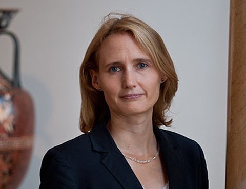 Dr. Petra Schierl