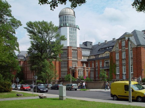 Der Beyerbau der Technischen Universität Dresden