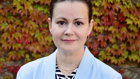 Porträtfoto Prof. Yana Vaynzof