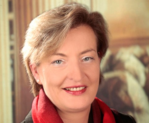 Porträt von Prof. Cornelia Wustmann