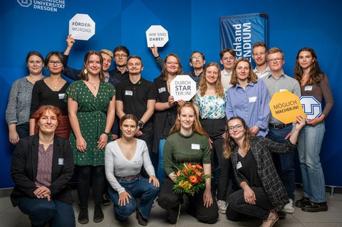 Gruppenbild der Deutschland-Stipendiat:innen 2024