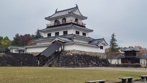 Exkursion_zur_Burg_in_Shiroishi