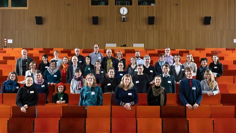 Gruppenbild der Beteiligten zum Audit-Abschluss