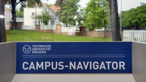 Schriftzug Campus Navigator