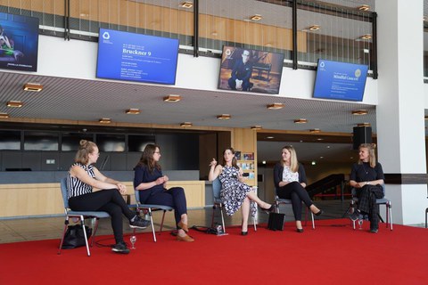 Women's Panel Pic