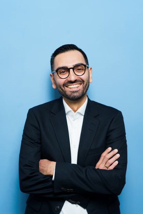 Portraitfoto von Prof. Dr. Karim Fereidooni