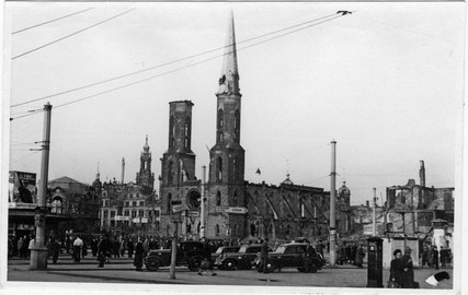 zerstörte Sophienkirche Dresden um 1950
