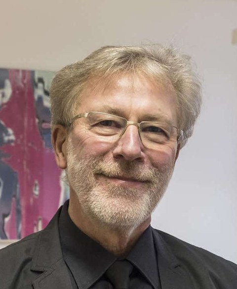 Porträt Prof. Günter H. Hertel