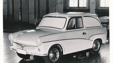 Das ehemalige Institut für Verbrennungsmotoren und Kraftfahrzeugwesen war in den 1950er Jahren intensiv an der Entwicklung des Kleinwagens P 501 und P 504 beteiligt. Bekannt war dieser Kleinwagen in der DDR als "Trabant".