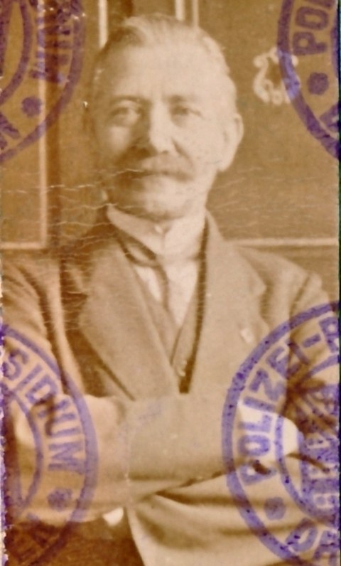 Prof. Alexander Witting