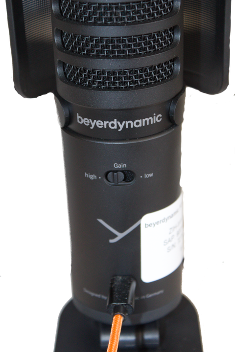 zu sehen ist der Gain Regler des Beyerdynamic Fox