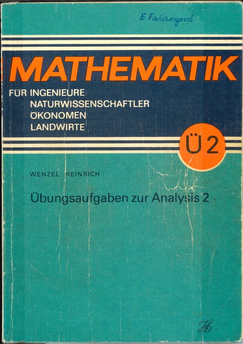 altes Cover eines Mathematikbuchs mit dem Titel "Übungsaufgaben zur Anlysis 2 "