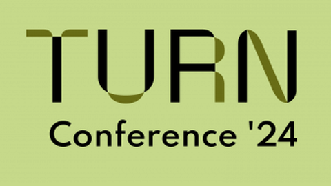 Das Logo der TURN24 Conference auf grünem Hintergrund