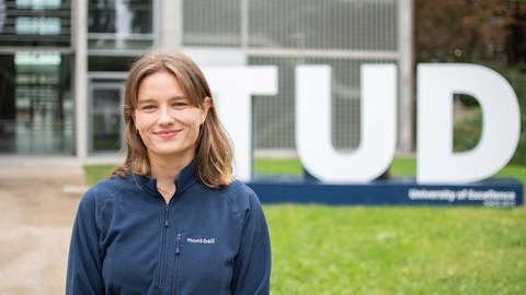 vor HSZ stehend