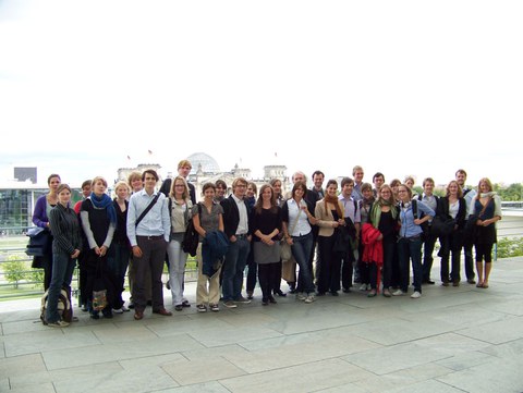 Berlin - auf dem Balkon des Bundeskanzleramts, Studienfahrt Juni 2009