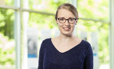 Kontaktbild Claudia Hammermüller