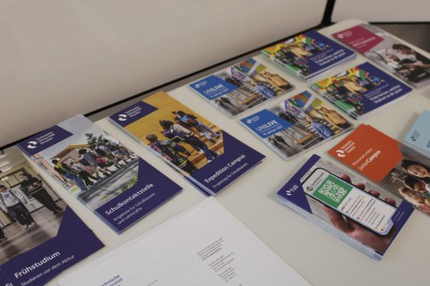 Materialien der Schulkontaktstelle der TU Dresden