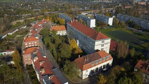 Schulgebäude der Zespół Szkół Nr 1 in Breslau